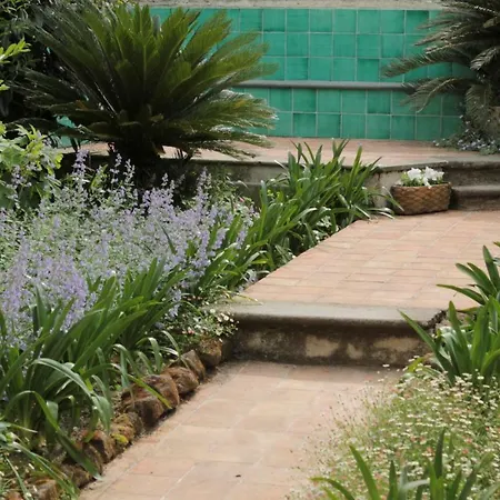 Iride ベッド・アンド・ブレックファスト 3*