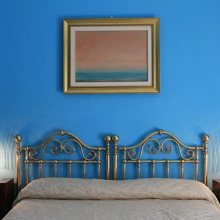 Bed & Breakfast Iride 3*